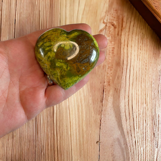 Green Opal Heart Palm Stone